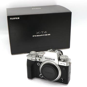 FUJIFILM X-T4 zilver body Spiegelloze camera, Nieuw