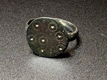 Viking periode Brons Symbolische Ring, geïnspireerd op de