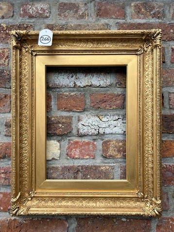 Lijst - 266. Museum antieke goud vergulde schilderijlijst.