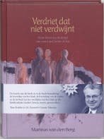 Verdriet dat niet verdwijnt 9789025956004, Boeken, Verzenden, Gelezen, Marjan van den Berg
