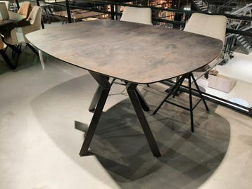 Masura bartafel ovaal - 150x105cm **SHOWROOMMODEL**, Huis en Inrichting, Nieuw