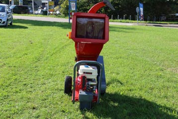 Kraffter takkenversnipperaar 15pk benzine motor