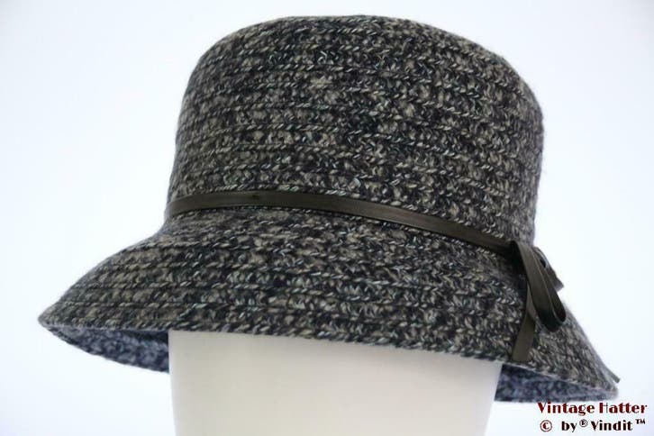 dameshoed Cloche dophoed Hawkins beige of blauw 57 nieuw, Kleding | Dames, Hoeden en Petten, Hoed, Nieuw, Ophalen of Verzenden
