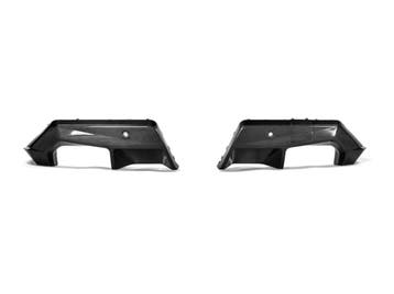 Dit betreft een BMW G90 G99 M5 Carbon Akrapovic diffuser set, Verzenden