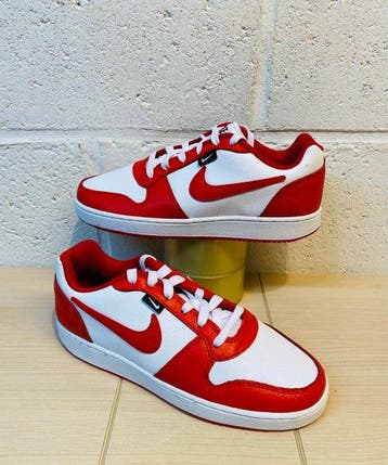 Nike - Sneakers - Maat: EU 42 - Nieuw met tags, Nieuw