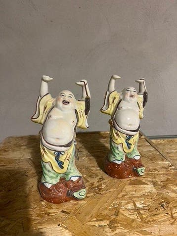 Paar porseleinen beelden van Budai (Lachende Boeddha) -