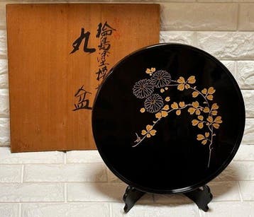 Wajima Nuri (Wajima Lackerware ) - Kokon Seiho ( ) -