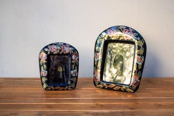 Fotolijst (2) - Keramiek, Emaille, Glas - bloemdecoratie en