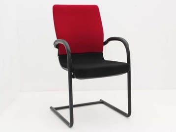 Vergaderstoel Ahrend 230 - in de rug kleur rood en zitting, Werkplek, Ophalen of Verzenden, Gebruikt, Overige typen