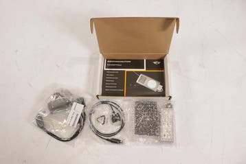 MINI Cooper R50 R52 OEM iPod aansluiting set NIEUW!, Ophalen of Verzenden, Gebruikt