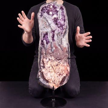 Museumstuk - Amethist en Chalcedoonkristal - XL Geode -