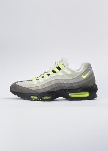 Nike Lifestyle Dames maat 42 OG Neon Vintage, Kleding | Heren, Schoenen, Ophalen of Verzenden, Nieuw, Nike