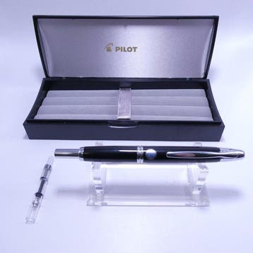Pilot - Pilot Capless FCN-1MR-B-F Fountain Pen – Black &, Nieuw