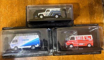 Altaya 1:43 - Model bestelwagen (3) - Rally Assistance Vans,, Nieuw