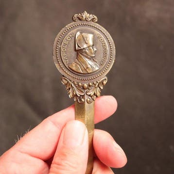 Antieke uit Parijs - Briefopener - Metaal