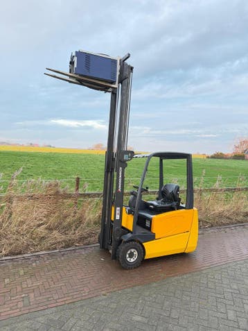 Junheinrich EFG  heftruck 1600kg 3.0meter hefhoogte, 1000 tot 2000 kg, Elektrisch, Heftruck, Jungheinrich