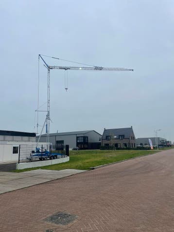 Midi Crane aanhangerkraan te koop/huur. Op voorraad!, Hijswerktuig