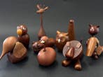 - Beeldje - //animal Wood Toys (10) - Kersenhout,, Antiek en Kunst