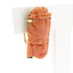 Vintage gouden oorhangers van Kuan Yin in bloedkoraal, Sieraden, Tassen en Uiterlijk, Oorbellen, Gebruikt, Overige kleuren, Ophalen of Verzenden