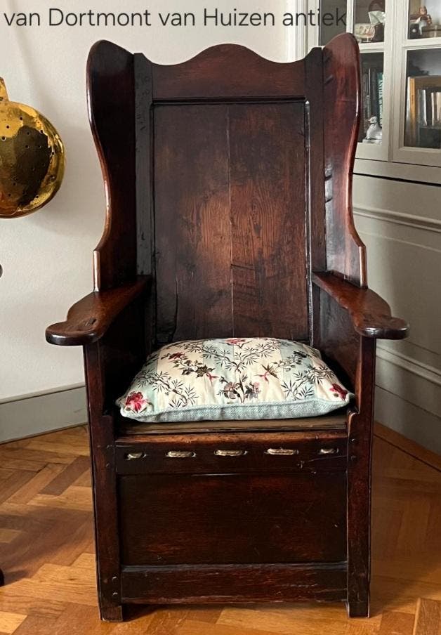 van DORTMONT van HUIZEN ANTIEK Sinds 1963, Knegsel., Antiek en Kunst, Antiek | Meubels | Stoelen en Banken, Ophalen