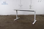 Bureau | Jong gebruikt | Wit T-poot frame | Wit blad, Verzenden, Gebruikt