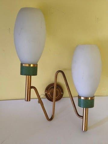 Wandlamp - Opaline glas - Stilnovo(attrib.) Ottone