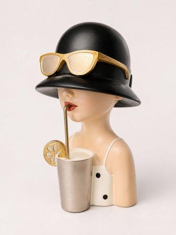 Buste, Elegante dame met cocktail – stijlvol design