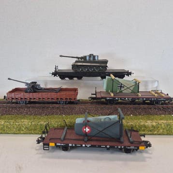 Liliput H0 - Modeltrein goederenwagon (4) - Militaire, Nieuw