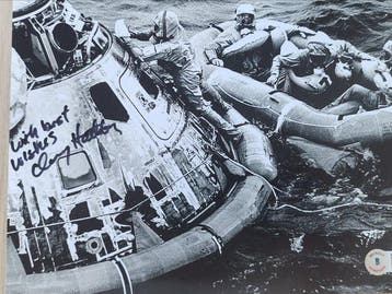 Apollo 11 Recovery Navy - Clancy Hatleberg - Gesigneerde