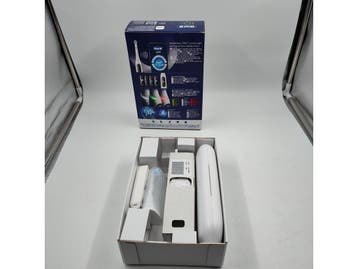 Oral-B iO 6N - Elektrische Tandenborstel - 5 Poetsstanden -, Sieraden, Tassen en Uiterlijk, Verzenden, Zo goed als nieuw