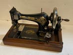 Singer 28k (1909) Naaimachine - IJzer, Hout, gietijzer