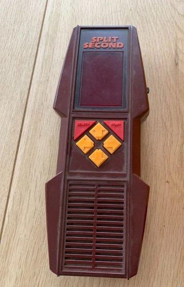 Clipper - Split Second (electronic handheld) - Parker, Nieuw