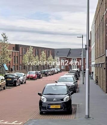 Woningruil - Kruidnagelweg 27 - 5 kamers en Utrecht, Huizen en Kamers, Utrecht