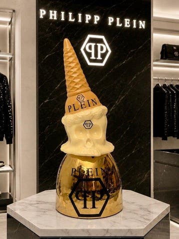 GF Exclusives - Philipp Plein Skull Statue Artwork By: GF