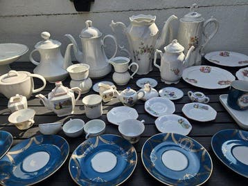 Eetservies (40) - Porselein - Collectie antiek servies