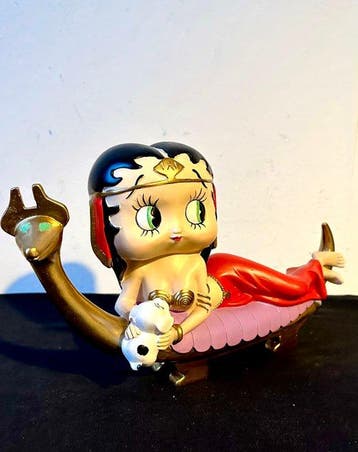No reserve-Stevig massief beeld van Betty Boop met hondje op