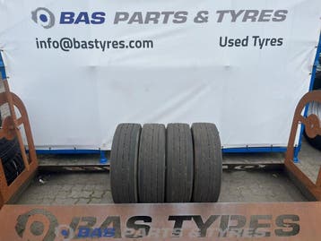 Michelin 205/65R17.5 X Multi T2 gebruikte set, Auto-onderdelen, Vrachtwagen-onderdelen, Ophalen, Gebruikt, Overige merken, Overige Auto-onderdelen