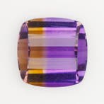 1 pcs Paars, Geel Ametrien - 31.80 ct - nternational Colored, Nieuw