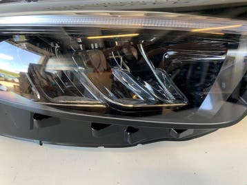 A KLASSE W177 FACELIFT KOPLAMP LED HIGH PERFORMANCE 2022-, Ophalen, Gebruikt, Mercedes-Benz