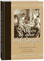 Alleen de geur blijft hangen 9789080821248, Boeken, Verzenden, Zo goed als nieuw, Carolina Verhoeven