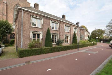 Te huur: Appartement St. Walburgisplein in Arnhem, Gelderland, Appartement, Arnhem