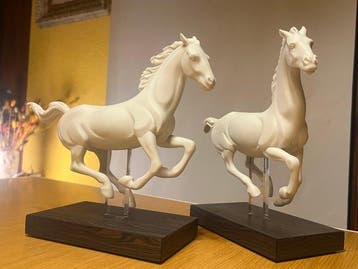 Lladró - Alfredo Llorens - sculptuur, Galope I (2) - 17 cm -