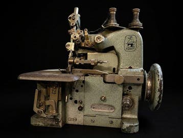 Adler 81-8 Naaimachine - Overlockmachine - Staal