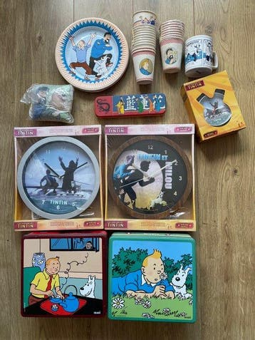 Tintin -Verzameling van 42 diverse voorwerpen - 1990, Boeken, Nieuw