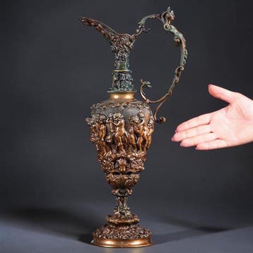 Franse Neo-Renaissance bronzen waterkan – De Putti-waterkan
