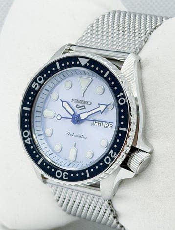 Seiko - Seiko 5 Sports - Zonder minimumprijs - SRPE77K1 -