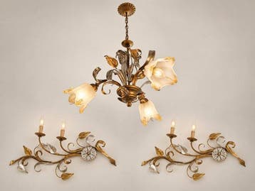 Trittico d Illuminazione d Arte composto da Lampadario con