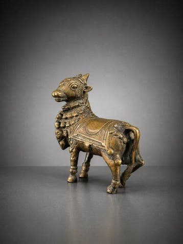 Beeld, 1kg! Taureau sacré Nandi - 19th c. - 11.5 cm - Brons