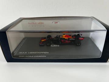 Spark 1:43 - Modelauto - Red Bull Racing Honda RB16B - Max, Hobby en Vrije tijd, Modelauto's | 1:5 tot 1:12, Nieuw