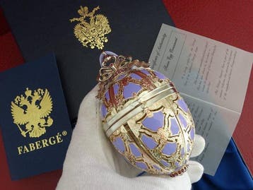Figuur - House Fabergé - Imperial ornament Egg -Certificate, Nieuw